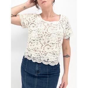 Cato Cream Lace Scalloped Edge Top Size L